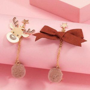 🎄New🎄 Super Cute, Christmas Pom-pom Drop Earrings